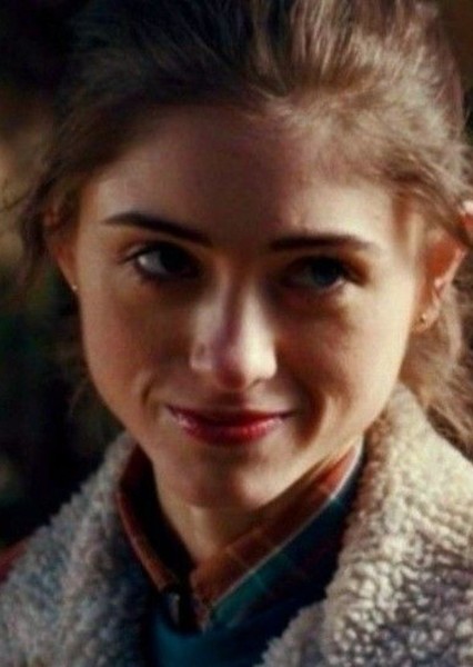 Natalia Dyer photo