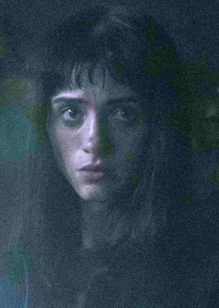 Natalia Dyer photo