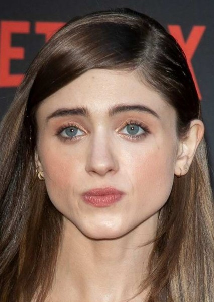 Natalia Dyer photo