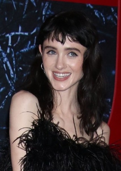 Natalia Dyer photo