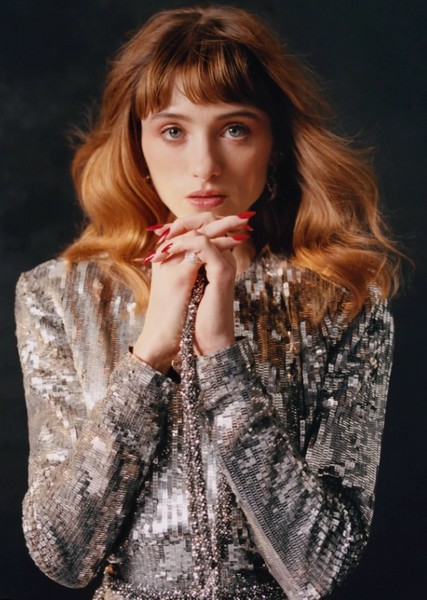 Natalia Dyer photo