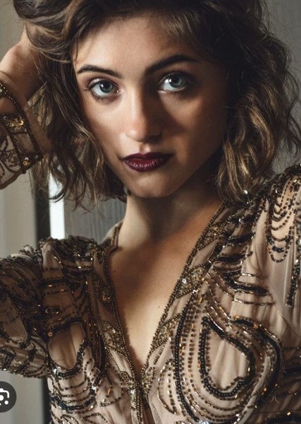 Natalia Dyer photo
