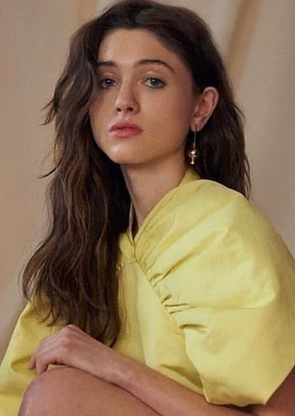 Natalie Dyer photo
