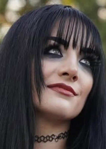 Natalie Holland photo