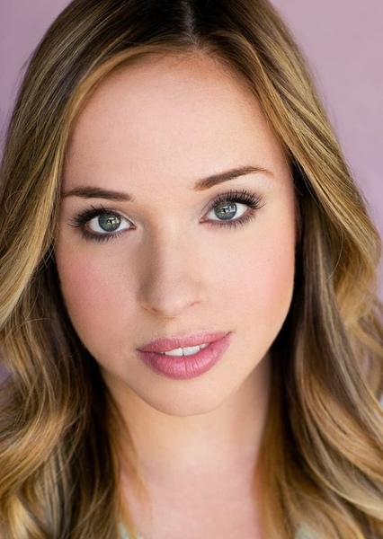 Natalie Lander photo