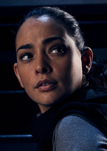 Detective Flores