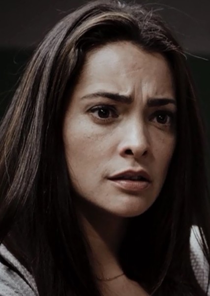 Natalie Martinez photo