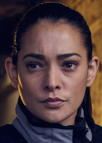 Natalie Martinez photo