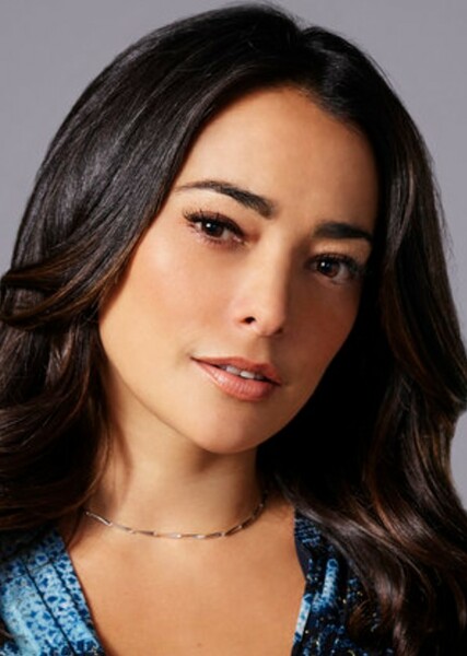 Natalie Martinez photo