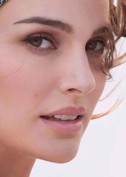 Natalie Portman photo