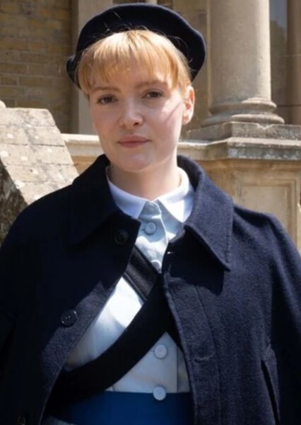 Natalie Quarry photo