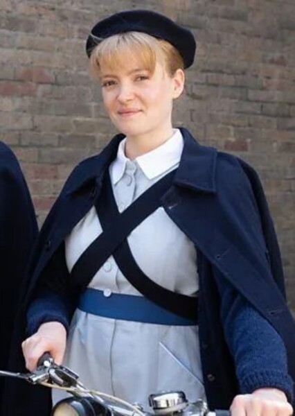 Natalie Quarry photo