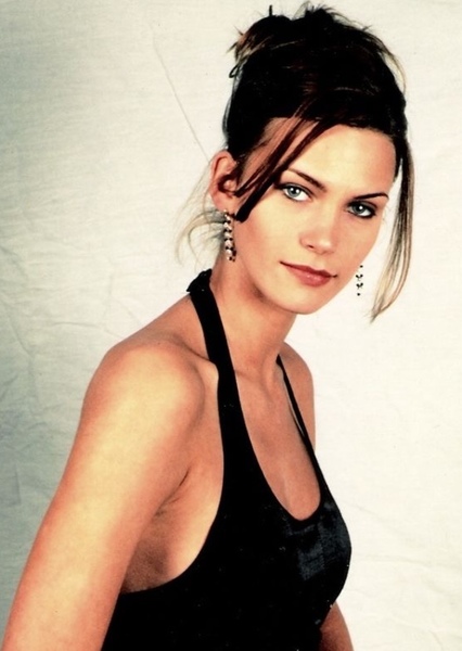 Natasha Henstridge