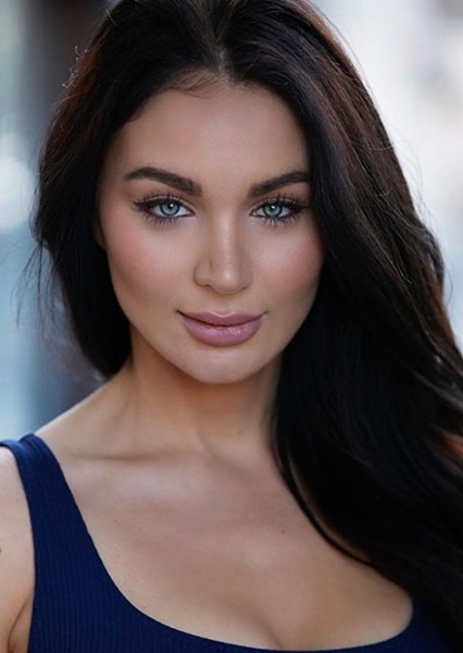 Natassia Halabi photo