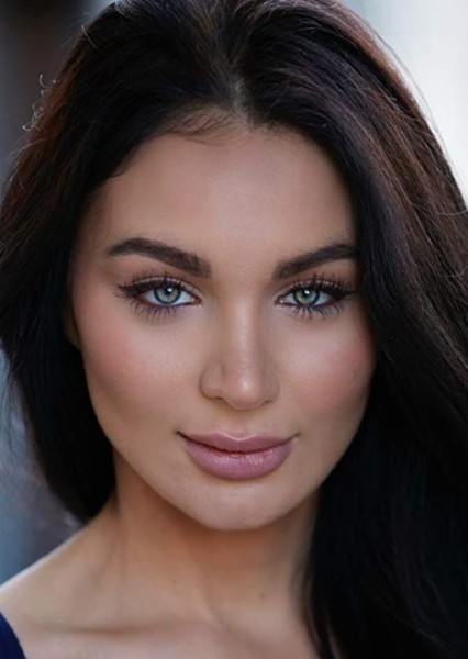 Natassia Halabi photo