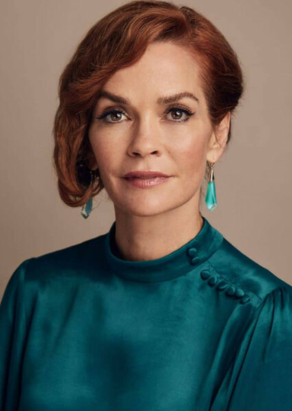 Nathalie Boltt photo