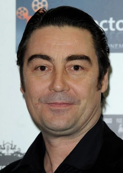 Nathaniel Parker photo