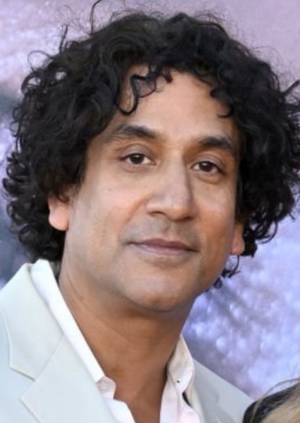 Naveen Andrews photo