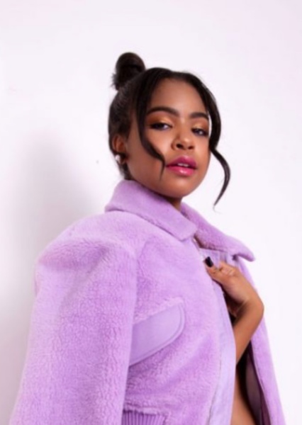 Navia Robinson photo