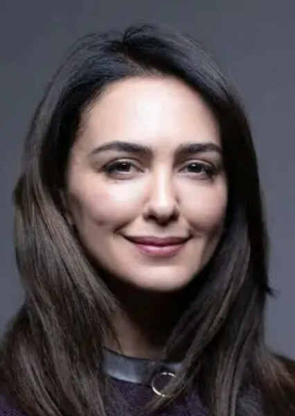 Nazanin Boniadi photo
