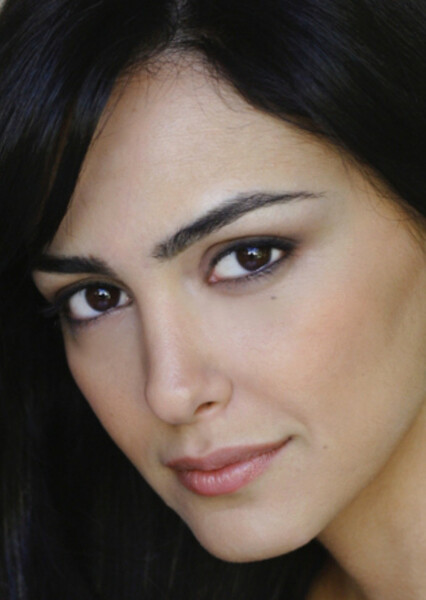 Nazanin Boniadi photo