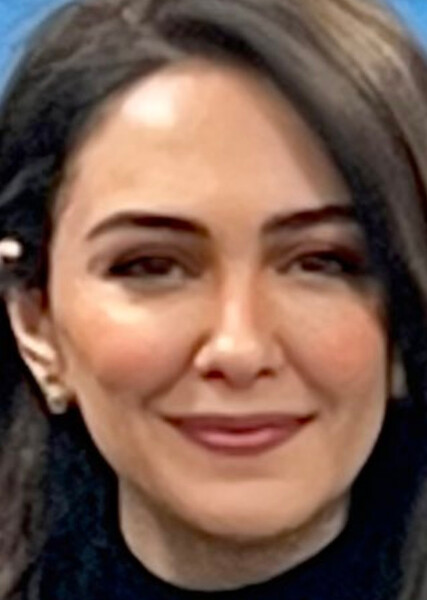Nazanin Boniadi photo