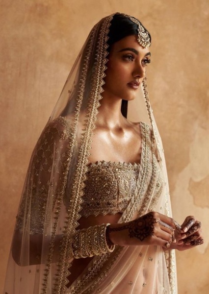 Neelam Gill photo