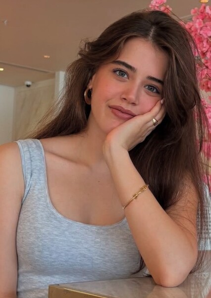 Nehir Gökdemir photo