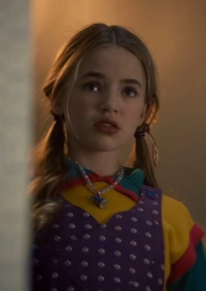 Isla  Holton