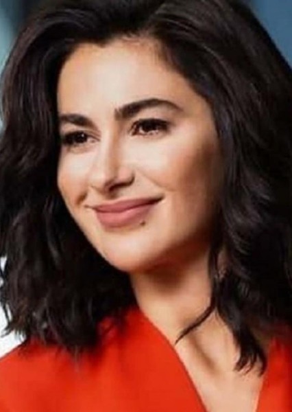 Nesrin Cavadzade