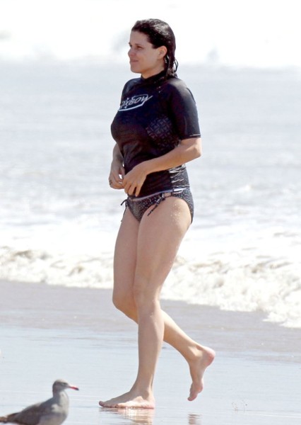 Neve Campbell photo