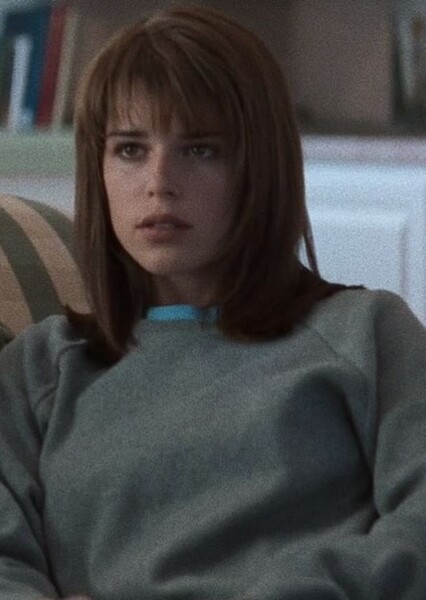 Neve Campbell photo