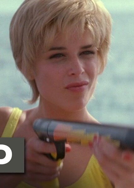 Neve Campbell photo