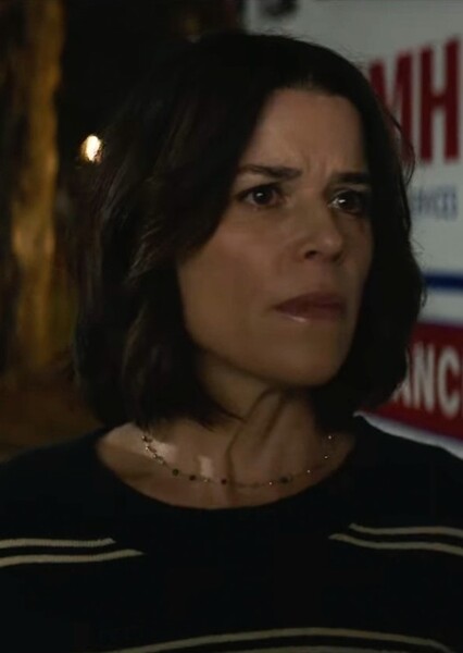 Neve Campbell photo