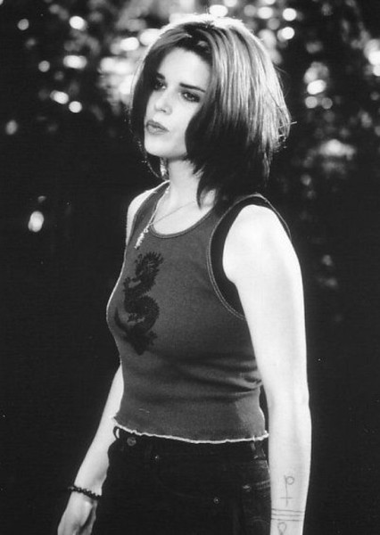 Neve Campbell