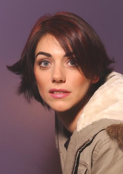 Neve McIntosh photo