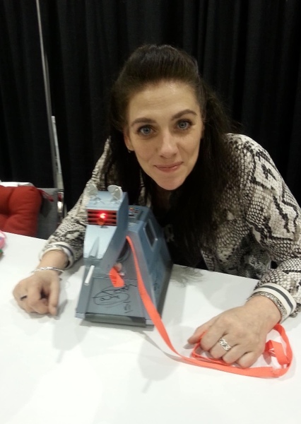 Neve McIntosh photo
