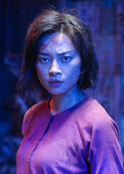 Van Veronica Ngo photo