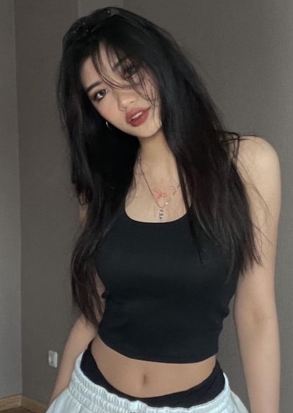 Nhung Hong photo
