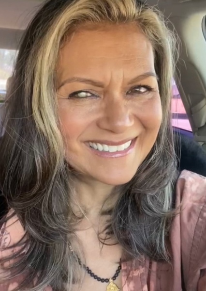 Nia Peeples photo