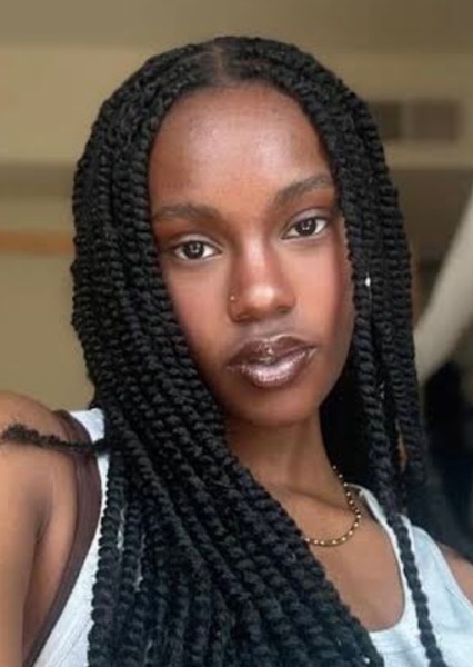 Nia Sondaya photo