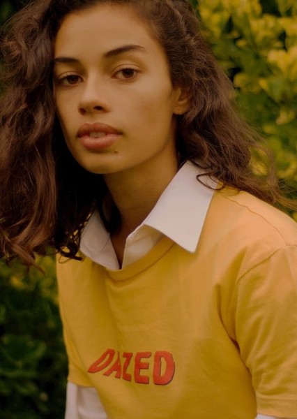 Nia Towle photo