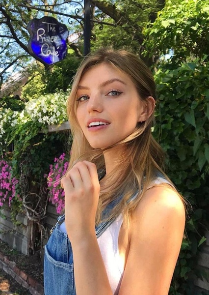 Niamh Adkins photo