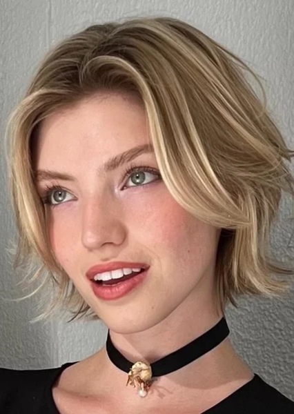 Niamh Adkins photo