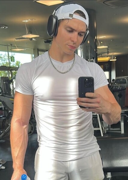 Nicholas Alexander Chavez photo