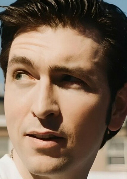 Nicholas Braun photo