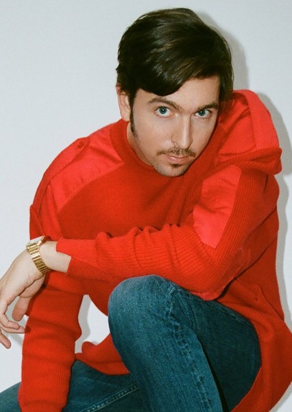 Nicholas Braun photo