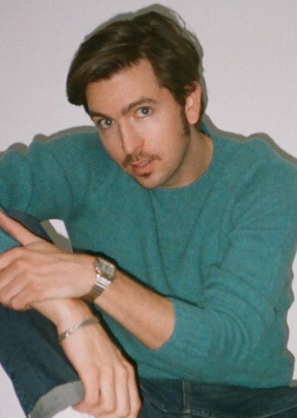 Nicholas Braun photo