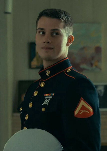 Nicholas Galitzine photo