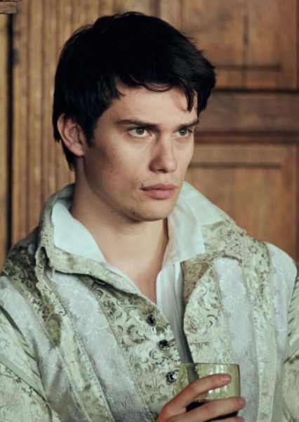 Nicholas Galitzine photo